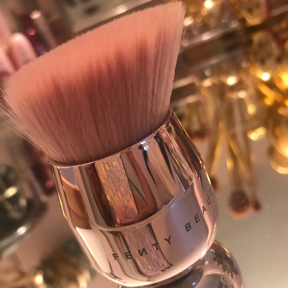 Fenty Beauty Kabuki